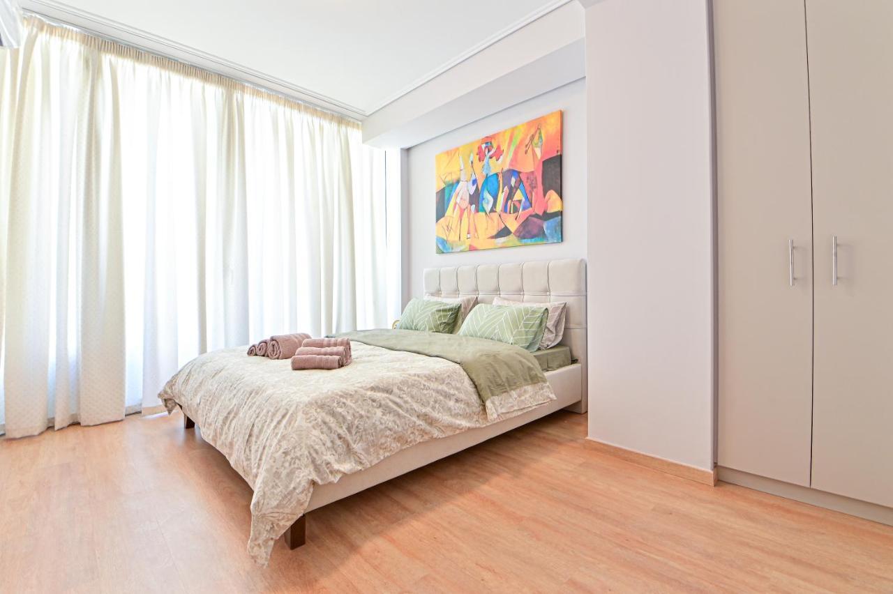 Modern Flat In The Heart Of Port Of Piraeus Apartment Екстериор снимка